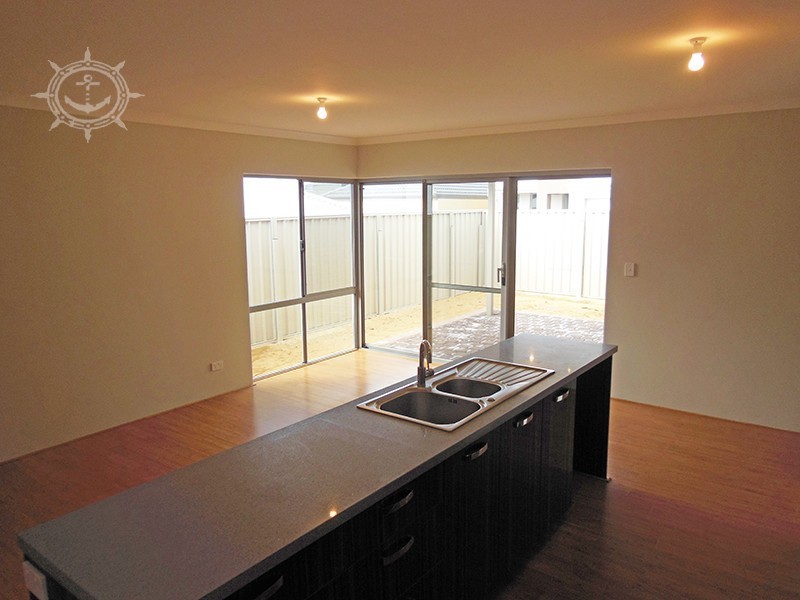 1/70 Davilak Avenue, Hamilton Hill WA 6163