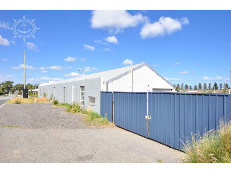 10 Stack Street, Fremantle WA 6160