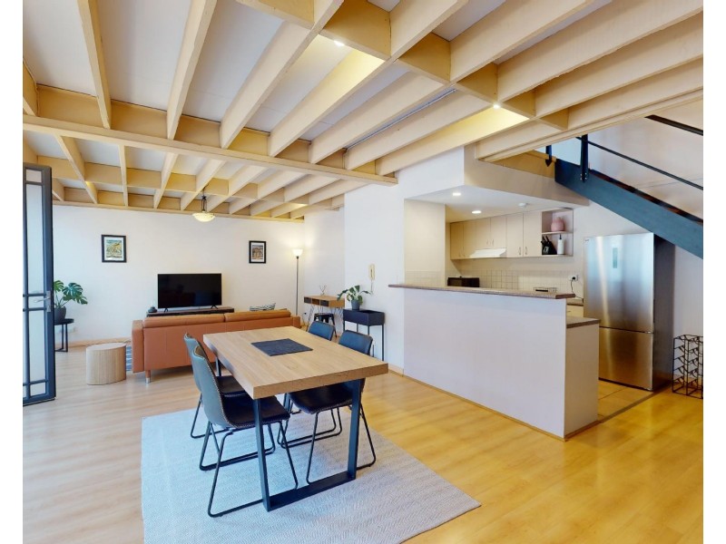 18/13-15 Cantonment Street, Fremantle WA 6160