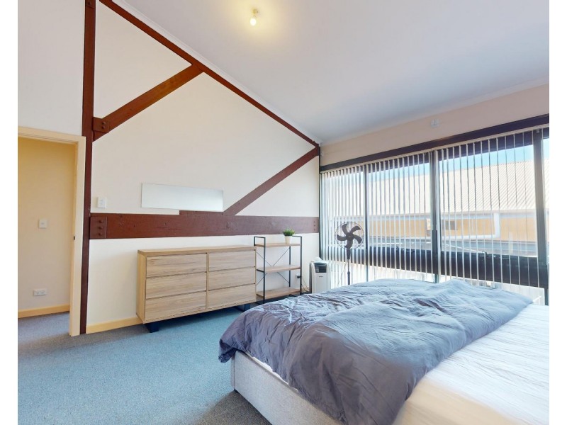 18/13-15 Cantonment Street, Fremantle WA 6160