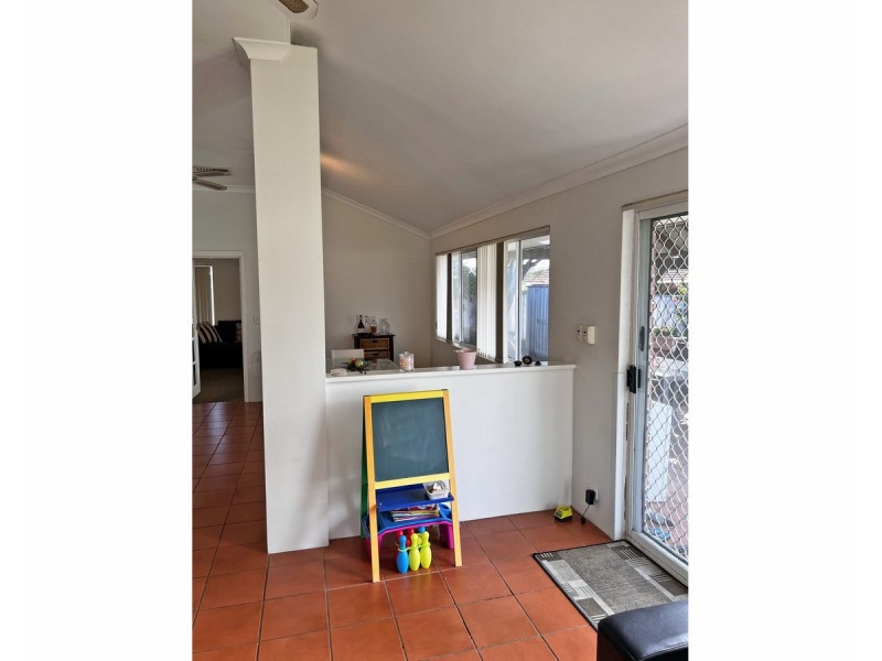 5 Cherniss Court, Success WA 6164