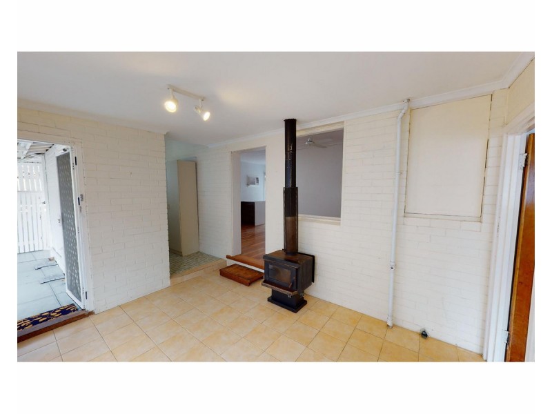 52 O’Connell Street, Hamilton Hill WA 6163