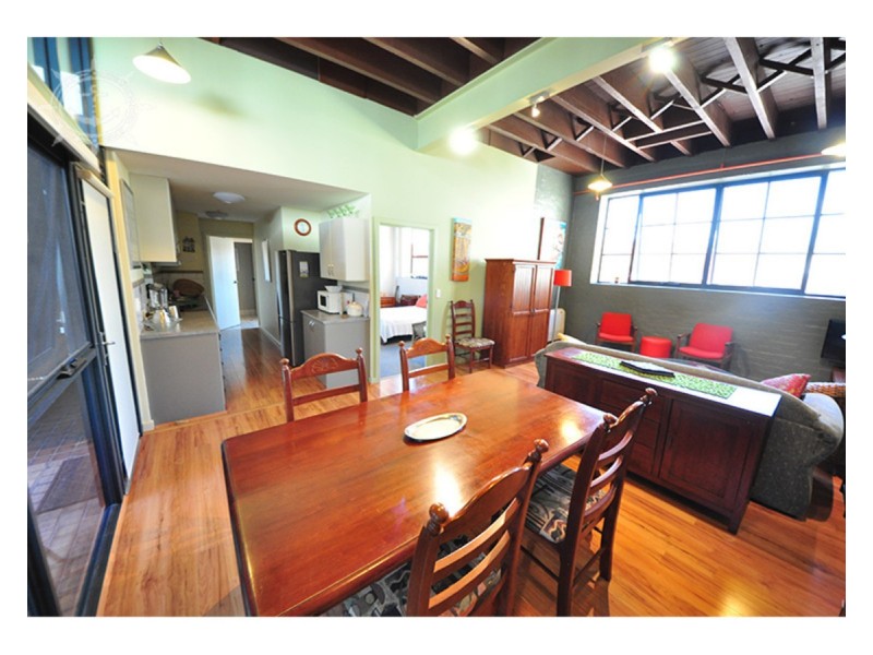 31/13-15 Cantonment Street, Fremantle WA 6160