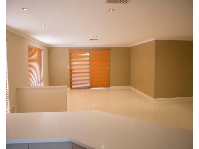 20 Vitesse Approach, Shoalwater WA 6169