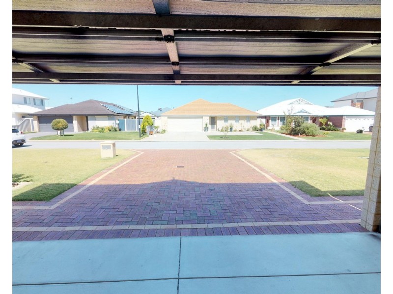 20 Vitesse Approach, Shoalwater WA 6169