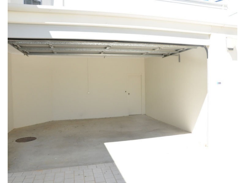 25/52 ROLLINSON Road, North Coogee WA 6163