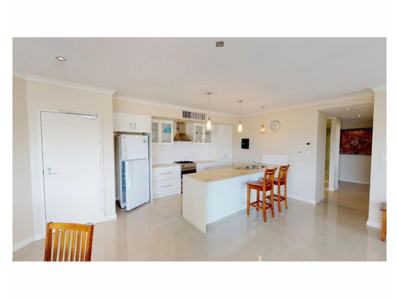 25/52 ROLLINSON Road, North Coogee WA 6163