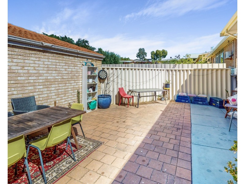 39 Simper Crescent, White Gum Valley WA 6162
