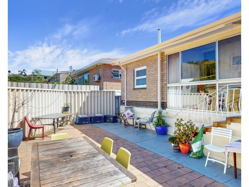 39 Simper Crescent, White Gum Valley WA 6162