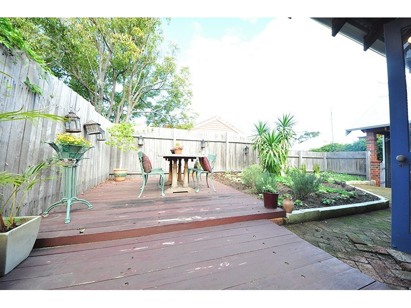 34B Holland Street, Fremantle WA 6160