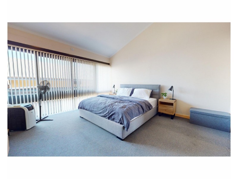 18/13-15 Cantonment Street, Fremantle WA 6160