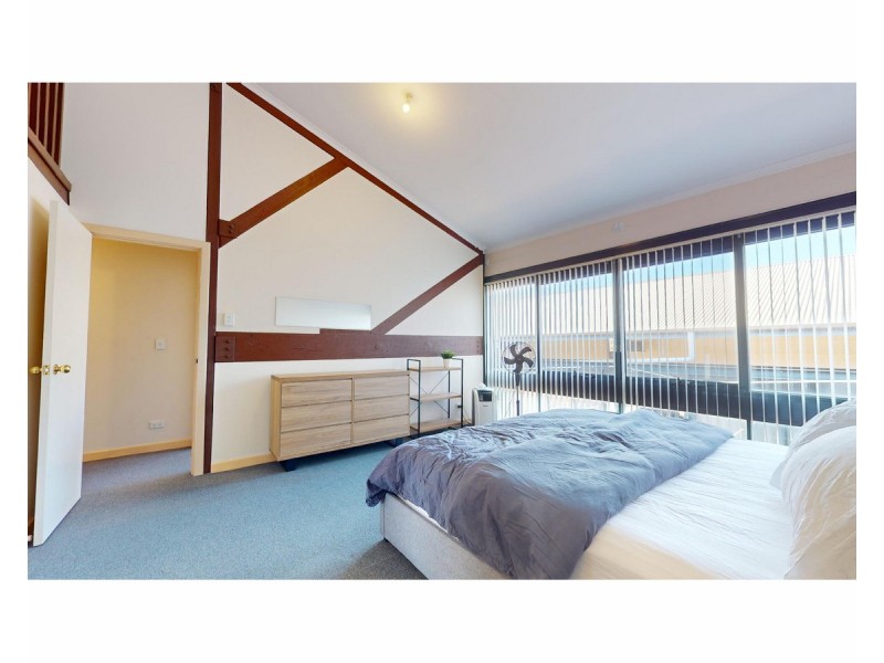 18/13-15 Cantonment Street, Fremantle WA 6160