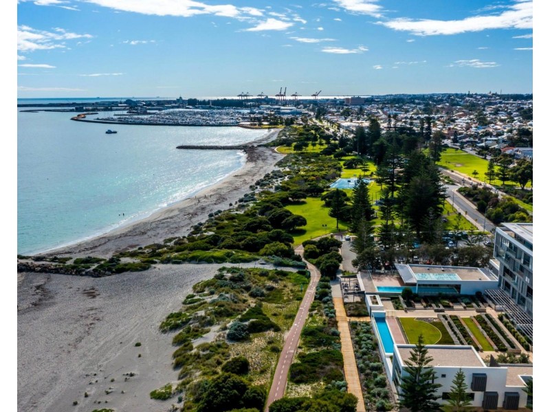 6/21 Ocean Drive, North Coogee WA 6163