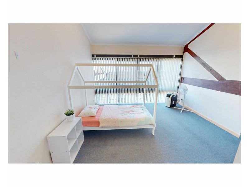 18/13-15 Cantonment Street, Fremantle WA 6160