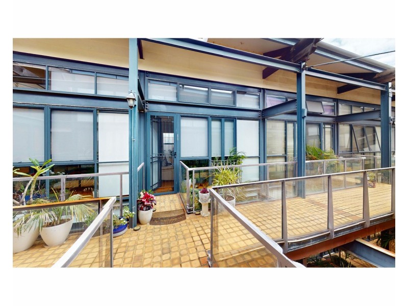 18/13-15 Cantonment Street, Fremantle WA 6160