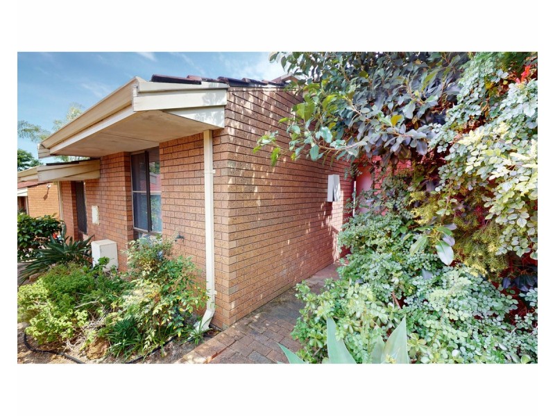 4/182 Holland Street, Fremantle WA 6160