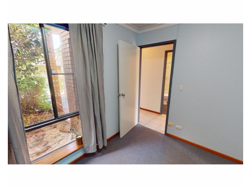 4/182 Holland Street, Fremantle WA 6160