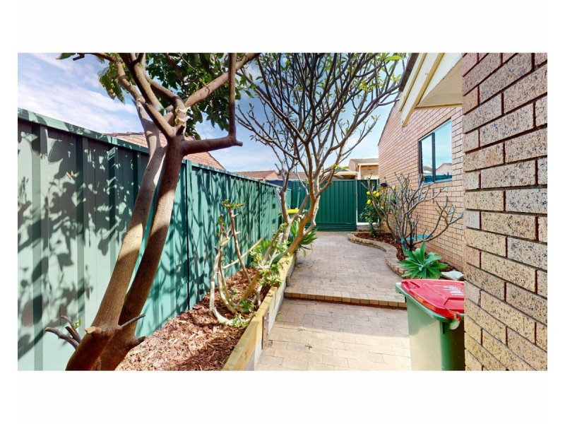 4/182 Holland Street, Fremantle WA 6160
