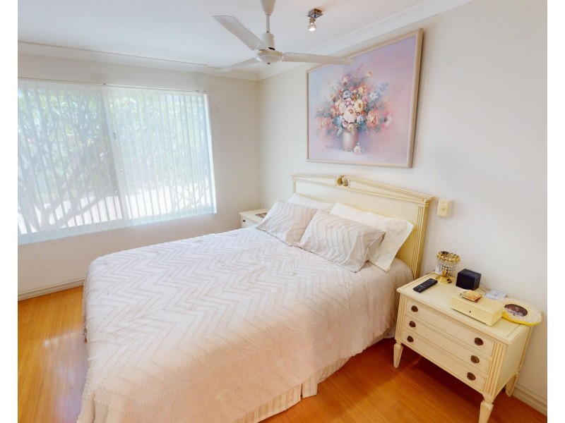 2/19 Geordie Court, Coogee WA 6166