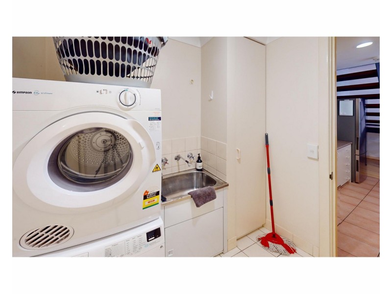 18/13-15 Cantonment Street, Fremantle WA 6160