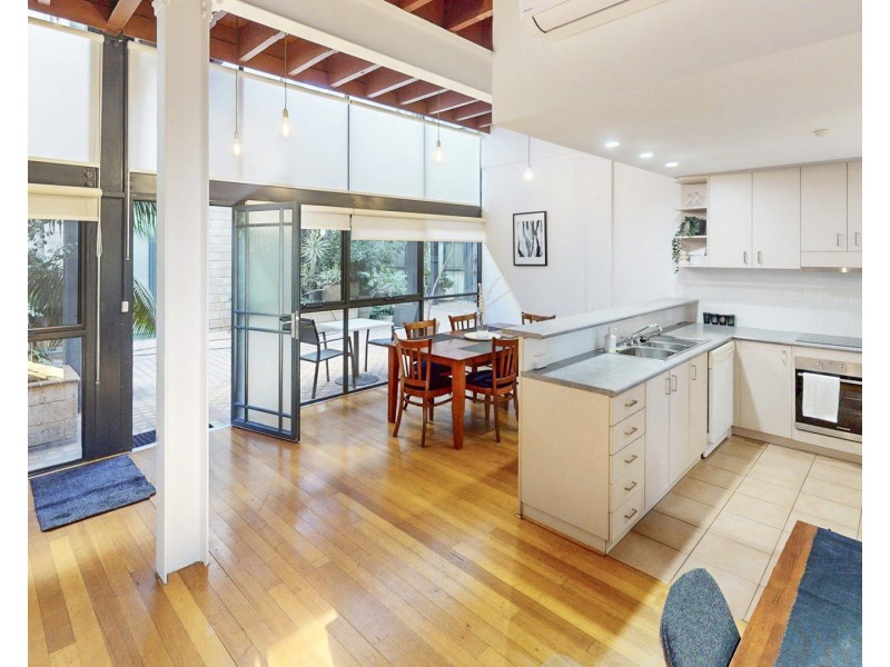 25/13-15 Cantonment Street, Fremantle WA 6160