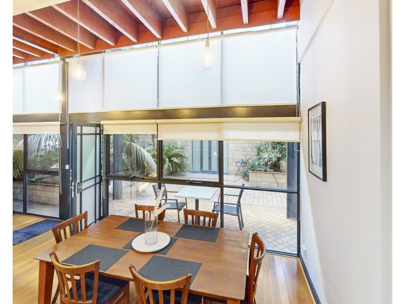 25/13-15 Cantonment Street, Fremantle WA 6160