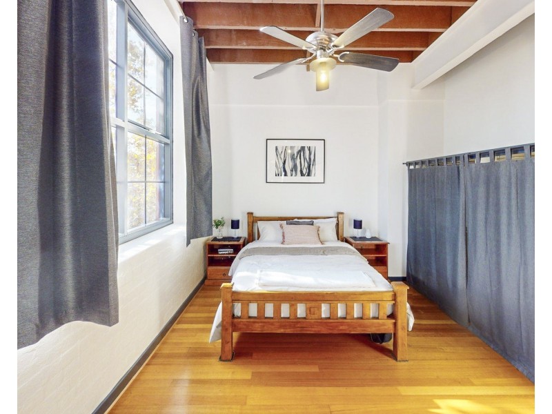 25/13-15 Cantonment Street, Fremantle WA 6160