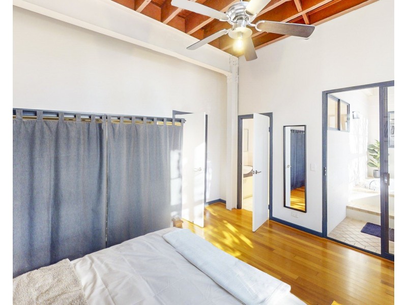 25/13-15 Cantonment Street, Fremantle WA 6160