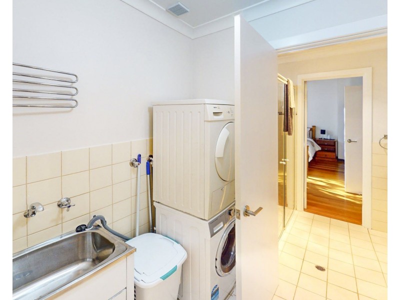 25/13-15 Cantonment Street, Fremantle WA 6160