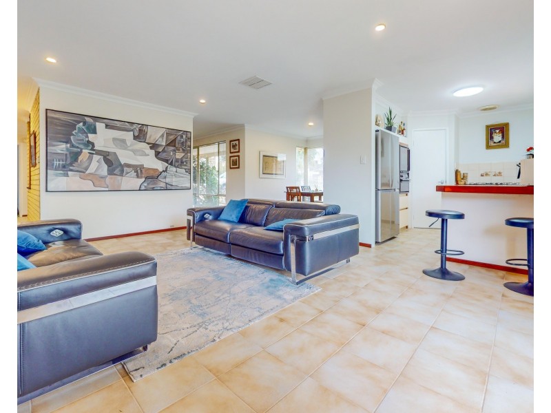 100 Aitken Drive, Winthrop WA 6150