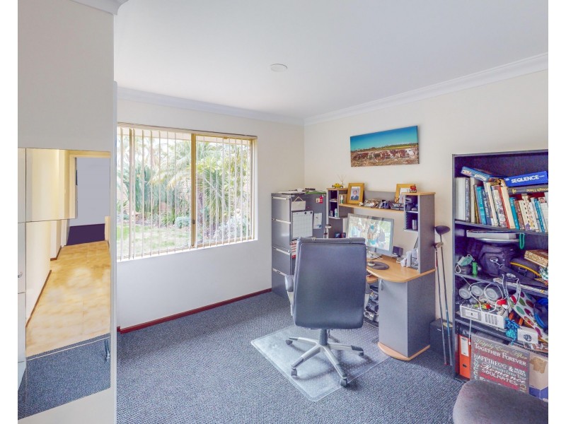 100 Aitken Drive, Winthrop WA 6150