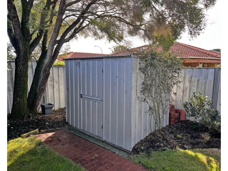 5 Cherniss Court, Success WA 6164