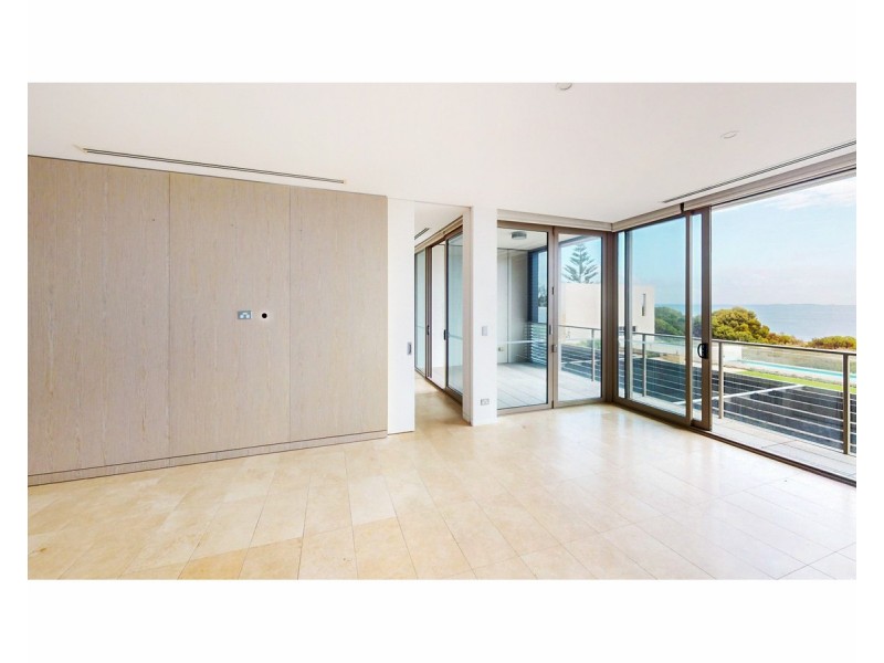6/21 Ocean Drive, North Coogee WA 6163
