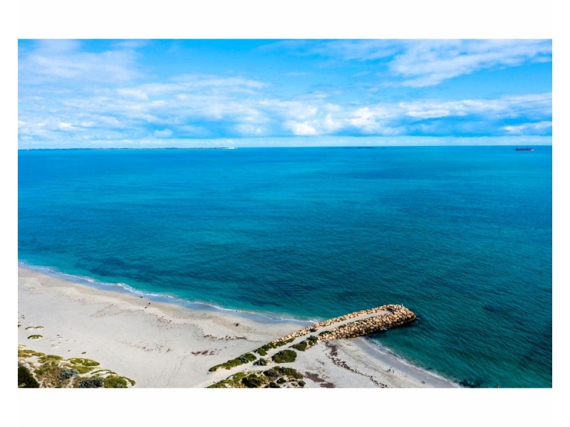 6/21 Ocean Drive, North Coogee WA 6163