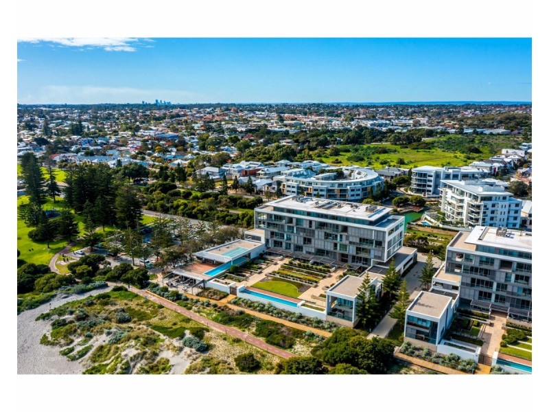 6/21 Ocean Drive, North Coogee WA 6163