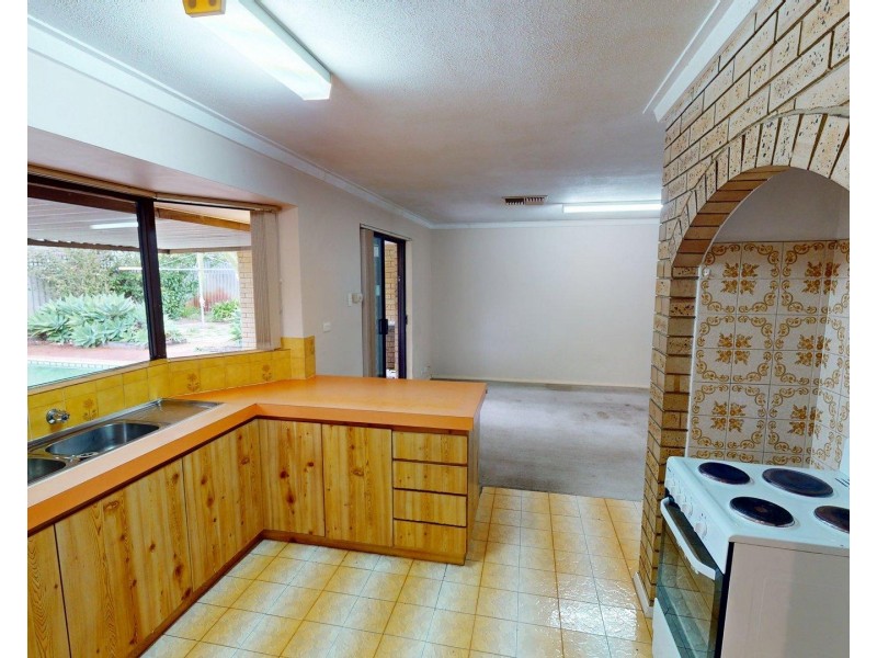 40 Hetherington Drive, Bull Creek WA 6149