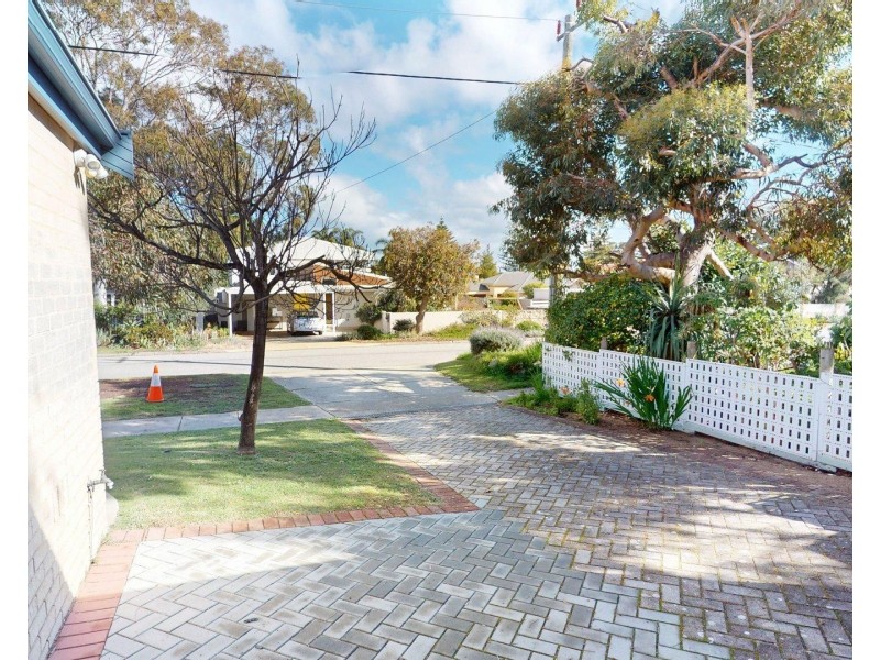 1/22 Cadd Street, Beaconsfield WA 6162