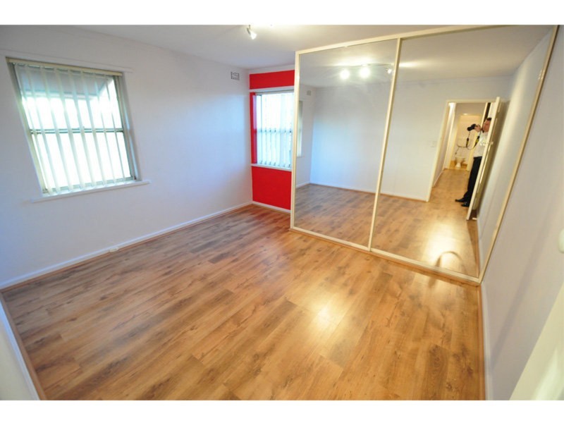 5/2 Pengilly Road, Orelia WA 6167