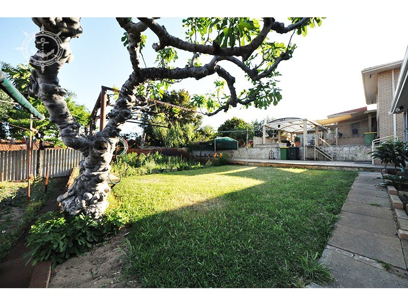 71 Newton Street, Spearwood WA 6163