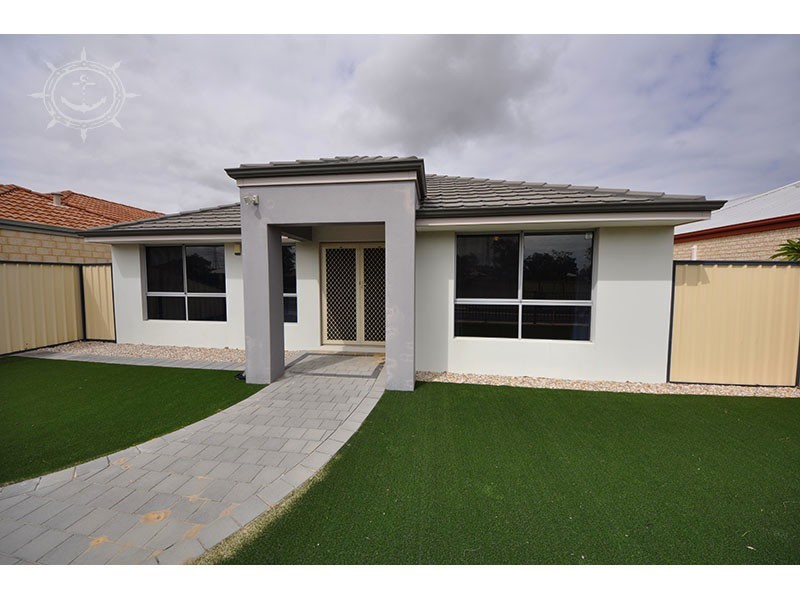 297 Wentworth Parade, Success WA 6164