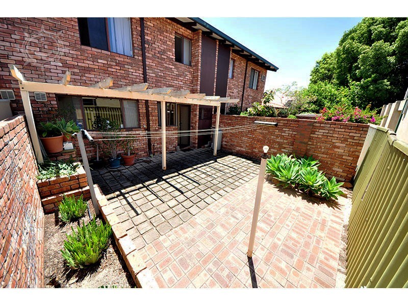 3/30 Tain Street, Applecross WA 6153