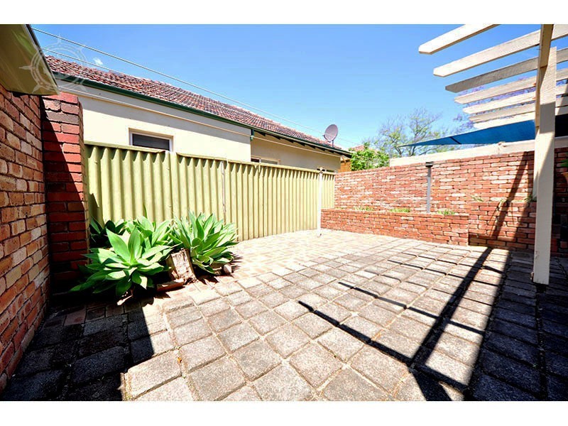 3/30 Tain Street, Applecross WA 6153