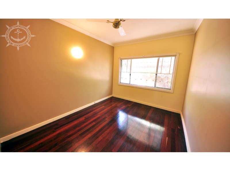 15 Thorsager Street, Coolbellup WA 6163