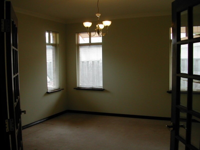 4 Richmond Circus, East Fremantle WA 6158