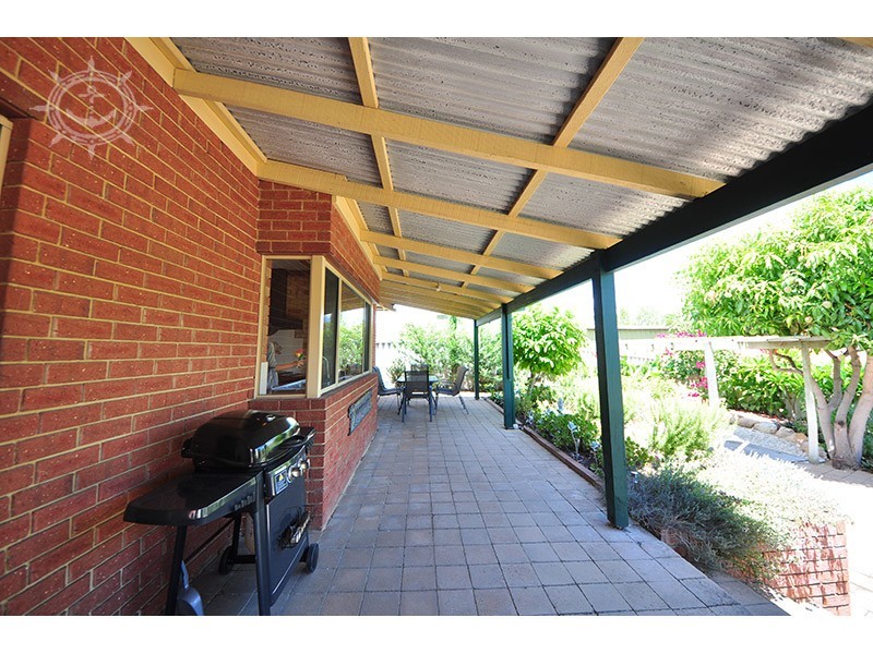 66 Turfan Way, Munster WA 6166