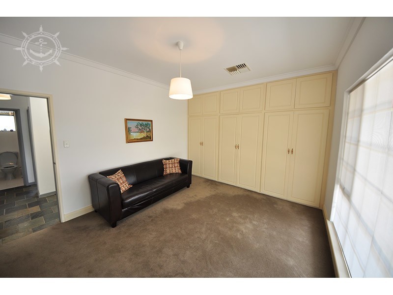 66 Turfan Way, Munster WA 6166