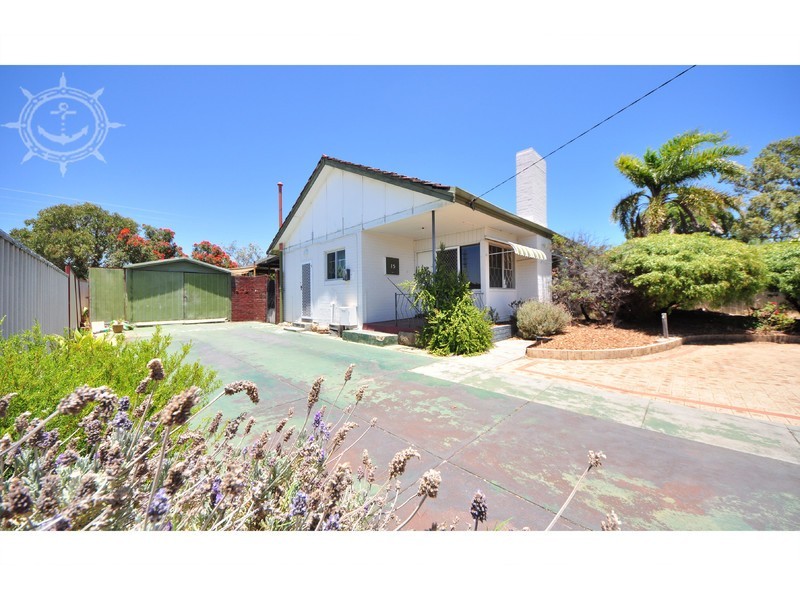 15 Thorsager Street, Coolbellup WA 6163