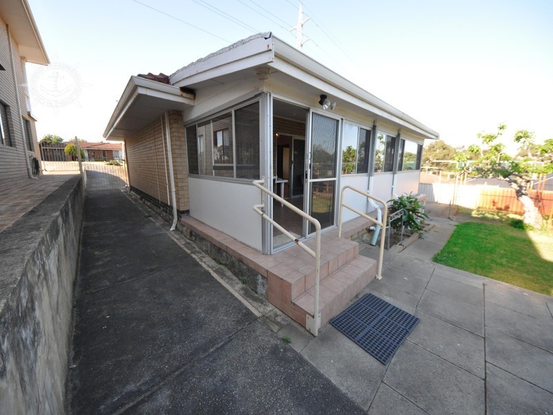 71 Newton Street, Spearwood WA 6163