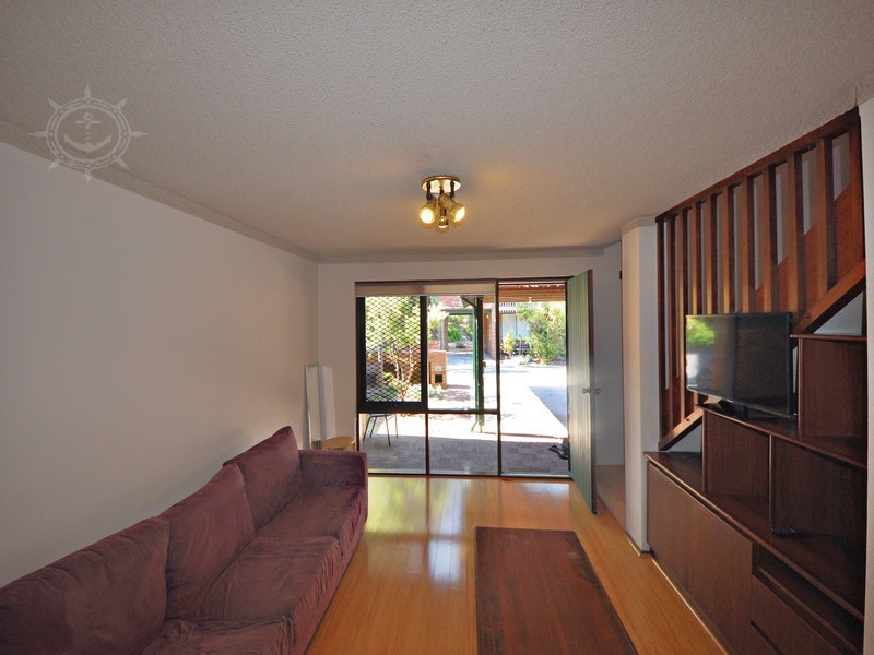 U19/10 Stirling Street, Fremantle WA 6160