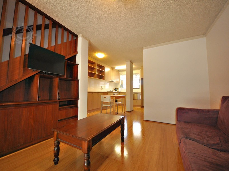 U19/10 Stirling Street, Fremantle WA 6160